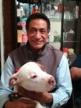 Imágenes para rendir homenaje a persona finada, estas pueden variar en su contenido.