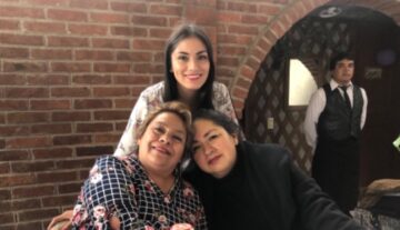 Imágenes para rendir homenaje a persona finada, estas pueden variar en su contenido.