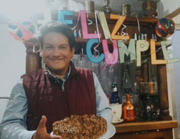 Imágenes para rendir homenaje a persona finada, estas pueden variar en su contenido.