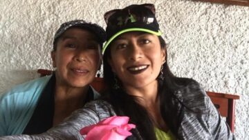 Imágenes para rendir homenaje a persona finada, estas pueden variar en su contenido.