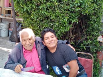 Imágenes para rendir homenaje a persona finada, estas pueden variar en su contenido.