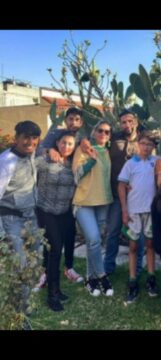 Imágenes para rendir homenaje a persona finada, estas pueden variar en su contenido.