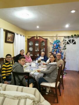 Imágenes para rendir homenaje a persona finada, estas pueden variar en su contenido.