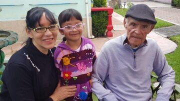 Imágenes para rendir homenaje a persona finada, estas pueden variar en su contenido.