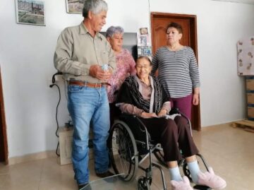 Imágenes para rendir homenaje a persona finada, estas pueden variar en su contenido.