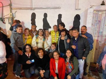 Imágenes para rendir homenaje a persona finada, estas pueden variar en su contenido.