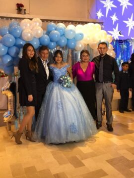 Imágenes para rendir homenaje a persona finada, estas pueden variar en su contenido.