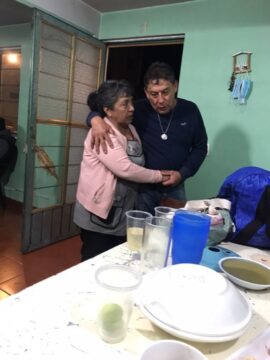 Imágenes para rendir homenaje a persona finada, estas pueden variar en su contenido.