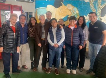 Imágenes para rendir homenaje a persona finada, estas pueden variar en su contenido.