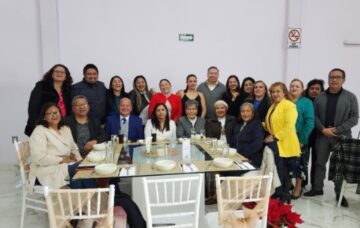 Imágenes para rendir homenaje a persona finada, estas pueden variar en su contenido.