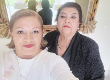 Imágenes para rendir homenaje a persona finada, estas pueden variar en su contenido.