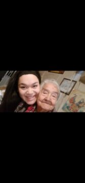 Imágenes para rendir homenaje a persona finada, estas pueden variar en su contenido.