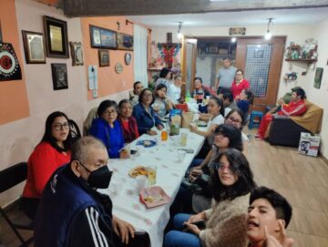 Imágenes para rendir homenaje a persona finada, estas pueden variar en su contenido.