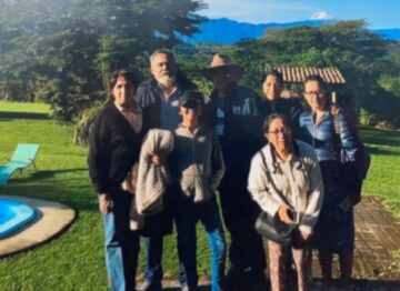 Imágenes para rendir homenaje a persona finada, estas pueden variar en su contenido.