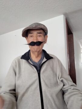 Imágenes para rendir homenaje a persona finada, estas pueden variar en su contenido.