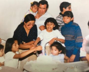 Imágenes para rendir homenaje a persona finada, estas pueden variar en su contenido.