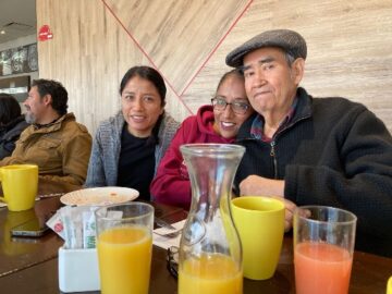 Imágenes para rendir homenaje a persona finada, estas pueden variar en su contenido.
