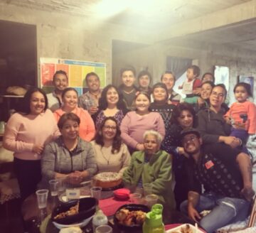 Imágenes para rendir homenaje a persona finada, estas pueden variar en su contenido.