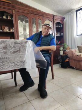 Imágenes para rendir homenaje a persona finada, estas pueden variar en su contenido.