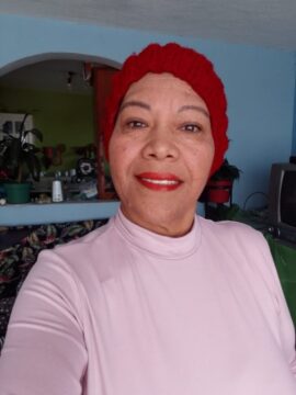 Imágenes para rendir homenaje a persona finada, estas pueden variar en su contenido.