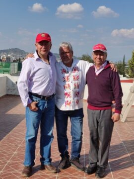 Imágenes para rendir homenaje a persona finada, estas pueden variar en su contenido.