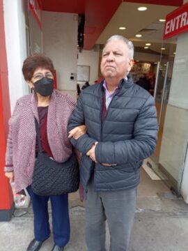 Imágenes para rendir homenaje a persona finada, estas pueden variar en su contenido.