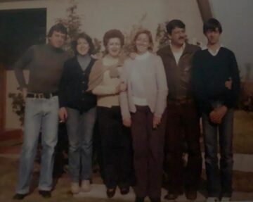 Imágenes para rendir homenaje a persona finada, estas pueden variar en su contenido.
