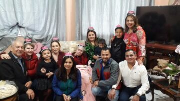 Imágenes para rendir homenaje a persona finada, estas pueden variar en su contenido.