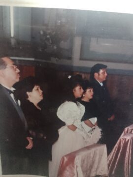 Imágenes para rendir homenaje a persona finada, estas pueden variar en su contenido.