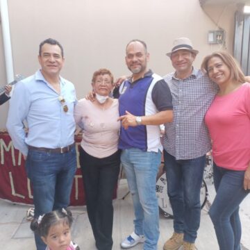Imágenes para rendir homenaje a persona finada, estas pueden variar en su contenido.
