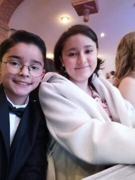 Imágenes para rendir homenaje a persona finada, estas pueden variar en su contenido.