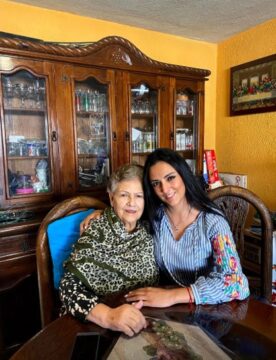 Imágenes para rendir homenaje a persona finada, estas pueden variar en su contenido.