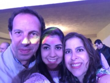 Imágenes para rendir homenaje a persona finada, estas pueden variar en su contenido.