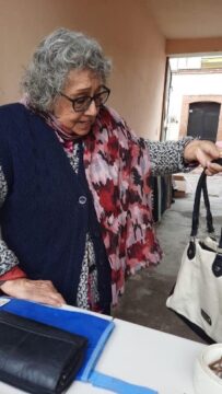 Imágenes para rendir homenaje a persona finada, estas pueden variar en su contenido.