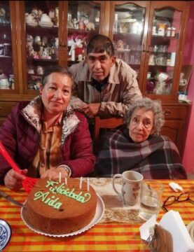 Imágenes para rendir homenaje a persona finada, estas pueden variar en su contenido.