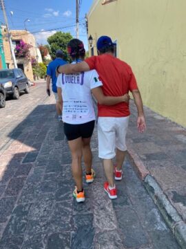 Imágenes para rendir homenaje a persona finada, estas pueden variar en su contenido.