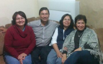 Imágenes para rendir homenaje a persona finada, estas pueden variar en su contenido.