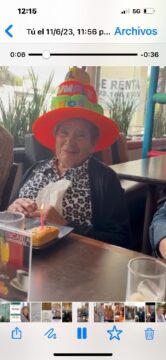 Imágenes para rendir homenaje a persona finada, estas pueden variar en su contenido.