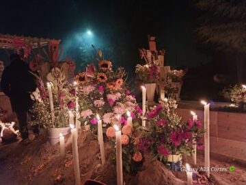 Imágenes para rendir homenaje a persona finada, estas pueden variar en su contenido.