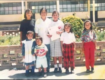 Imágenes para rendir homenaje a persona finada, estas pueden variar en su contenido.