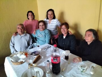 Imágenes para rendir homenaje a persona finada, estas pueden variar en su contenido.