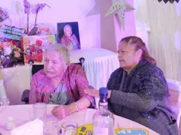 Imágenes para rendir homenaje a persona finada, estas pueden variar en su contenido.