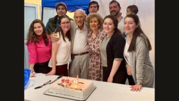 Imágenes para rendir homenaje a persona finada, estas pueden variar en su contenido.