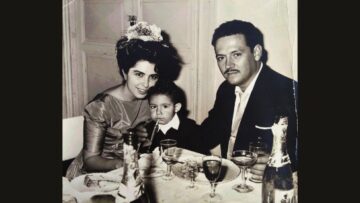 Imágenes para rendir homenaje a persona finada, estas pueden variar en su contenido.