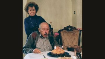 Imágenes para rendir homenaje a persona finada, estas pueden variar en su contenido.
