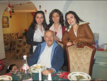 Imágenes para rendir homenaje a persona finada, estas pueden variar en su contenido.