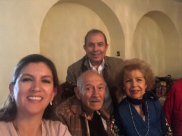 Imágenes para rendir homenaje a persona finada, estas pueden variar en su contenido.