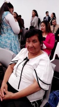 Imágenes para rendir homenaje a persona finada, estas pueden variar en su contenido.