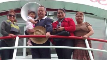 Imágenes para rendir homenaje a persona finada, estas pueden variar en su contenido.