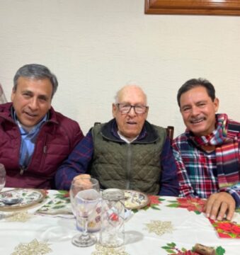 Imágenes para rendir homenaje a persona finada, estas pueden variar en su contenido.